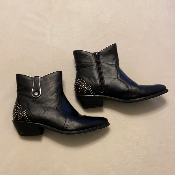 Olivia Miller Shoes - Olivia Miller Booties